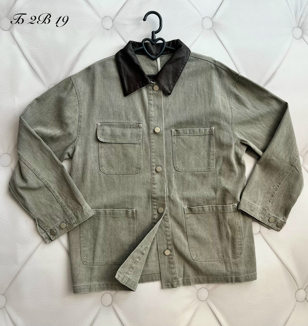 куртка джинсовая,куртка женская джинсовая,женская куртка,куртка модная,женская джинсовая рубашка