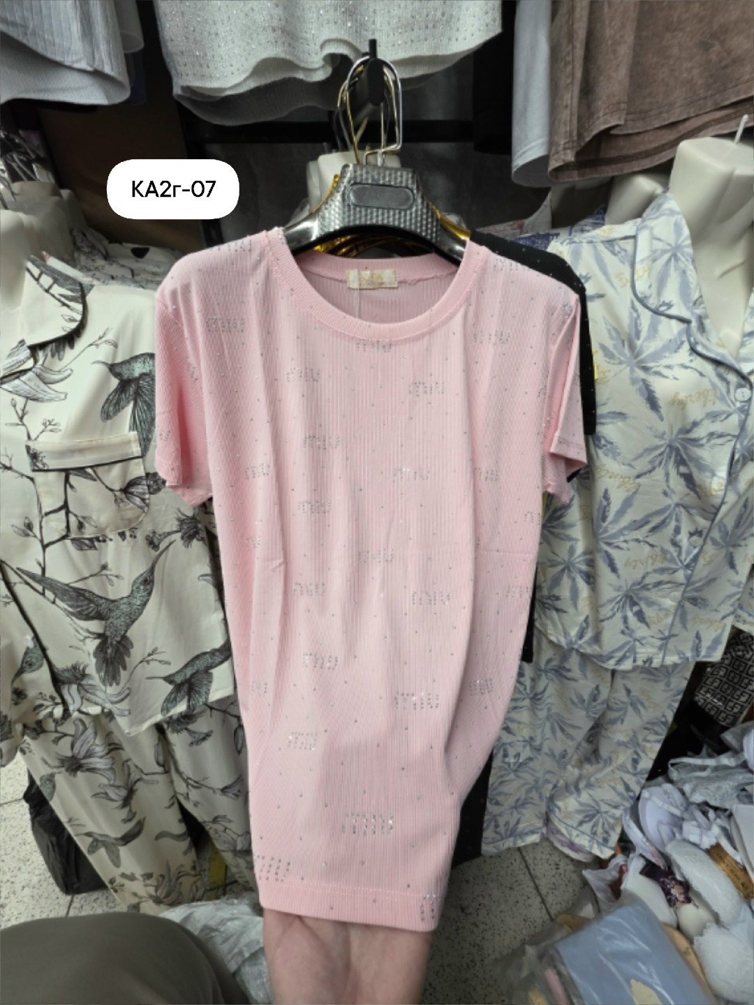 женская футболка,футболка со стразами женская,футболка со стразами,женские туники,