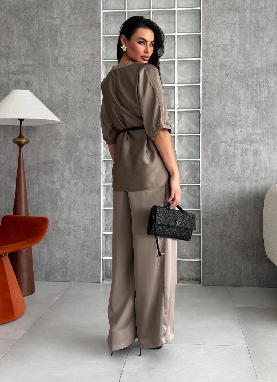 шелковый костюм брючный bloom&be,атласный костюм,брючный костюм,атласный брючный костюм,брючный костюм женский вечерний атласный