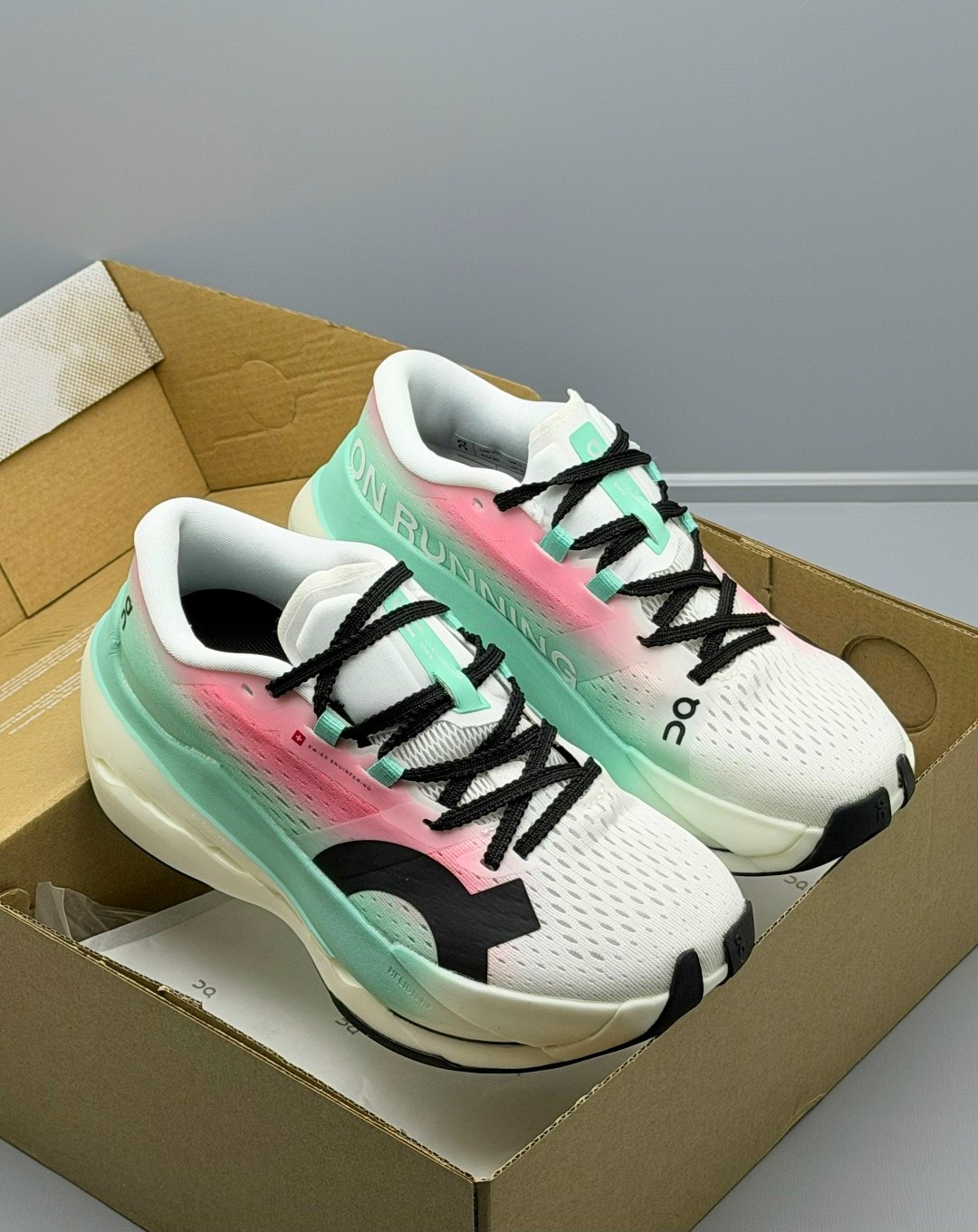 кроссовки,кроссовки беговые,женские кроссовки,спортивные кроссовки,кроссовка