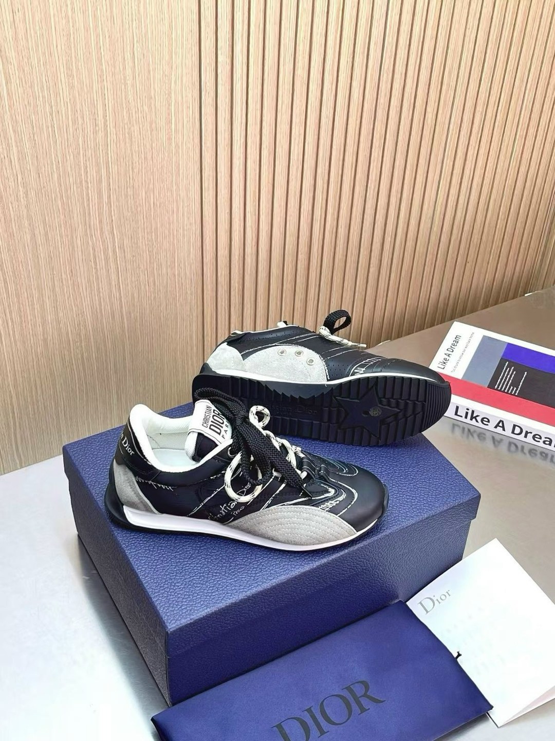 ,кроссовки женскиe,спортивная ,повседневные кроссовки,женская