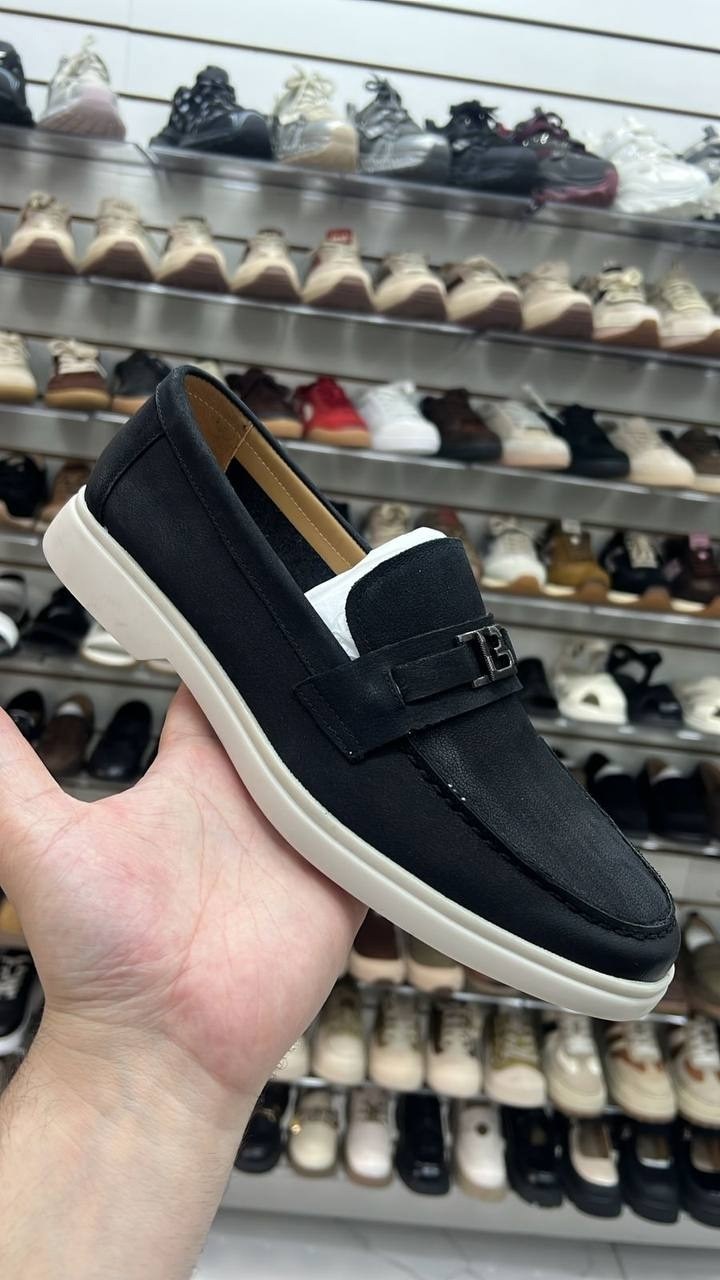 ,мужские замшевые лоферы,лоферы мужские,лоферы loro piana мужские,мужская