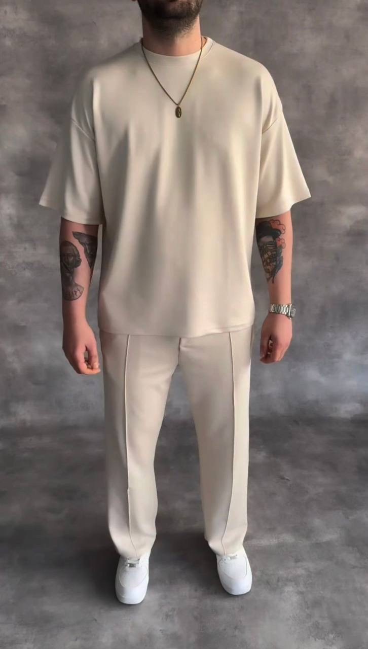 костюм мужской,костюм с футболкой и брюками,мужские спортивные костюмы,спортивные костюм,костюм