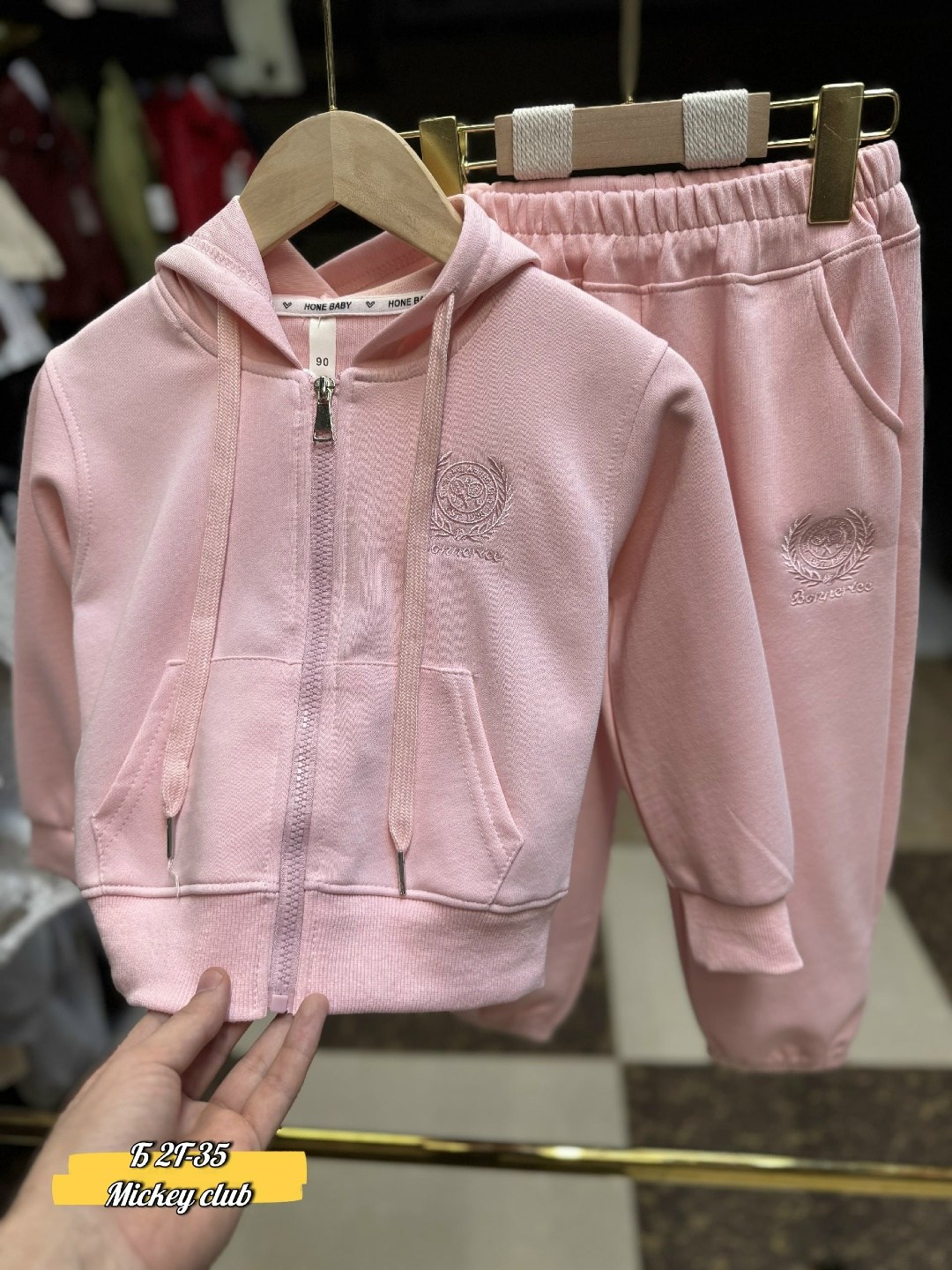 костюм детский,костюм на флисе,велюровые спортивные детские костюмы,детские костюмы,спортивные костюмы на флисе