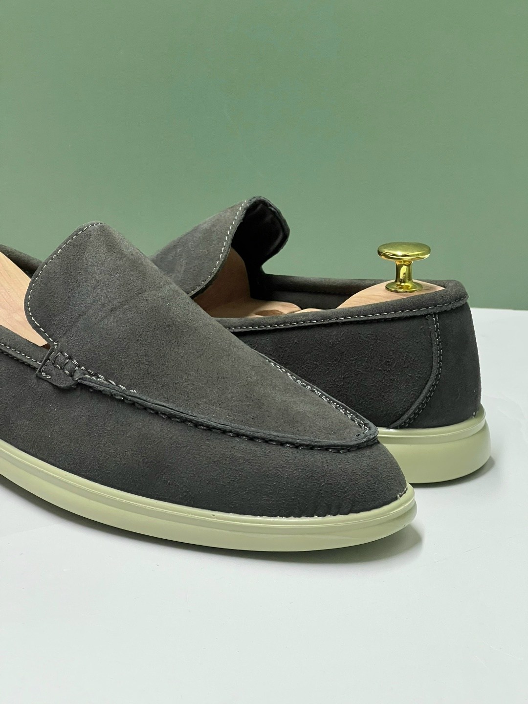 мужские лоферы loro piana,,лоферы loro piana,замшевые лоферы loro piana,лоферы из натуральной замши