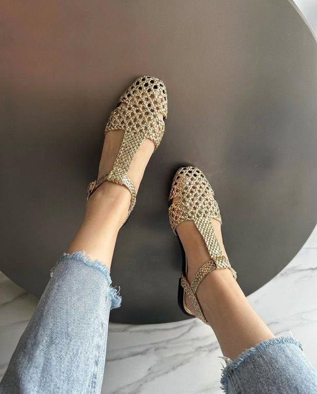 женские босоножки,плетеные босоножки,женские сандалии,босоножки со стразами,модная женская