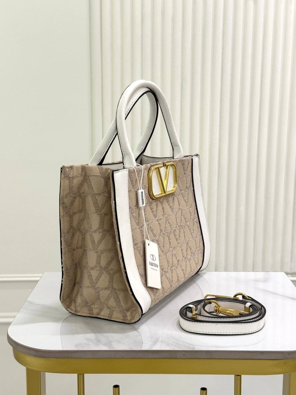 сумка,valentino сумка,женская сумка,сумки валентино,модная сумка
