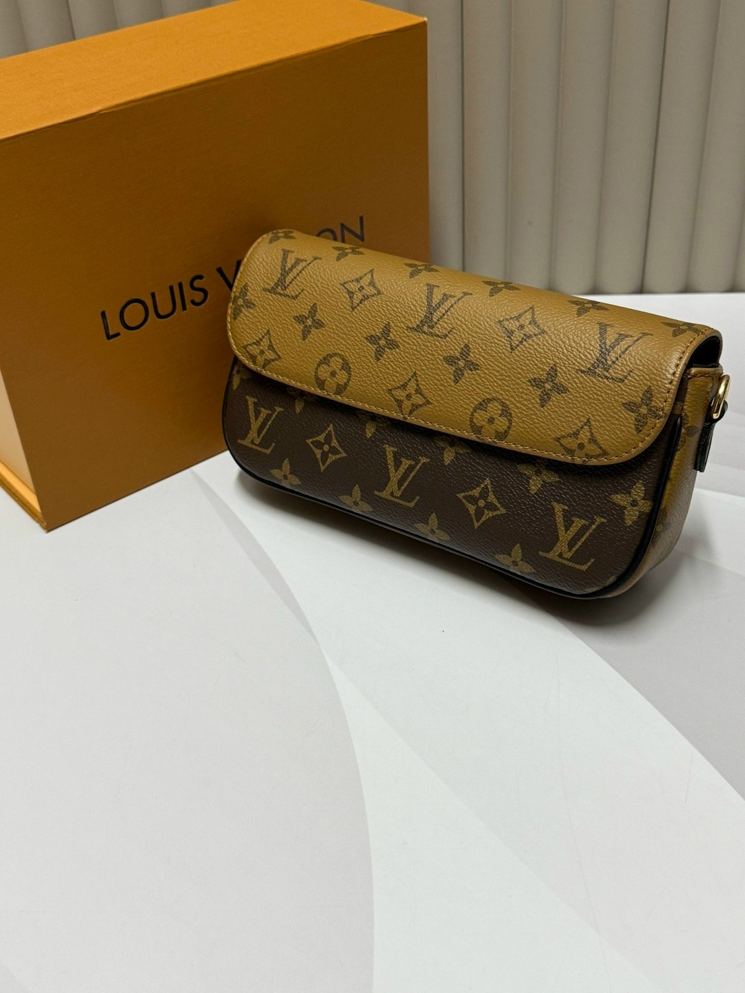 сумка louis vuitton,louis vuitton сумка на плечо,сумка женская louis vuitton,брендовые сумочки,кросс боди louis vuitton