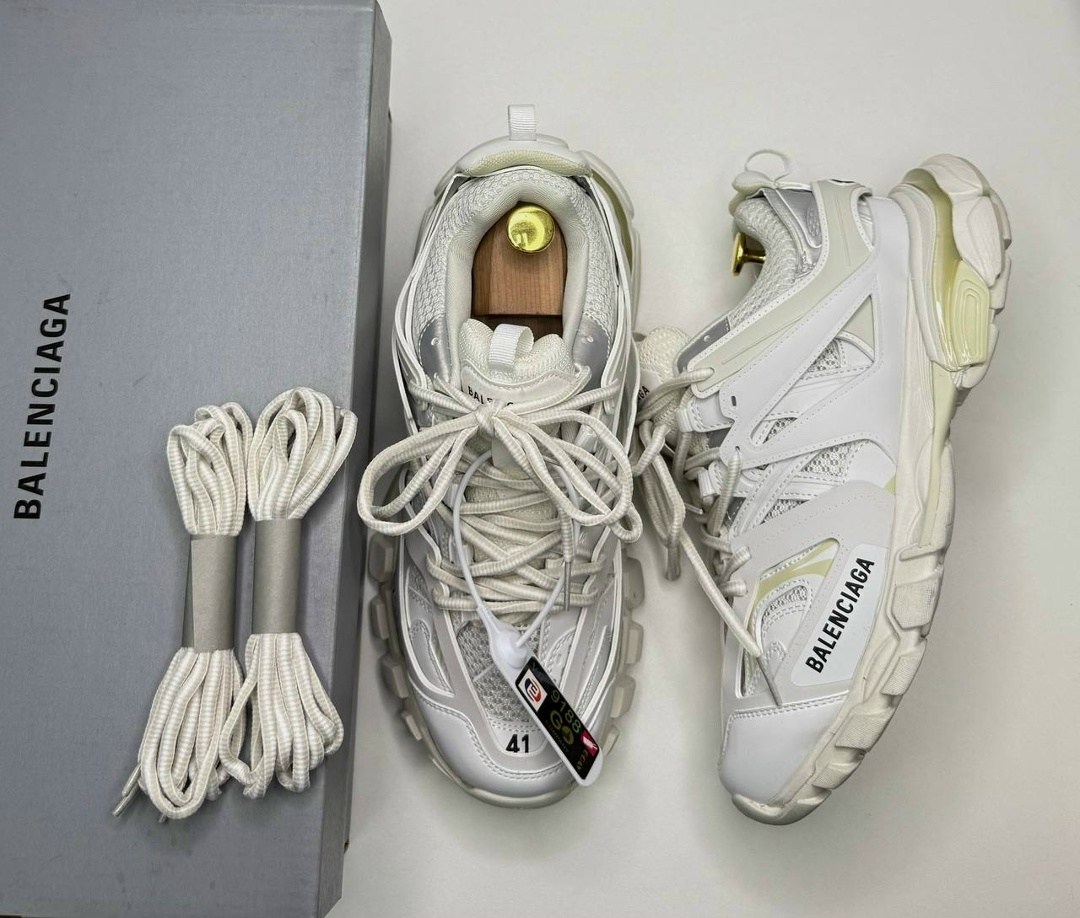 кроссовки balenciaga,кроссовки balenciaga track,кроссовки женские balenciaga,кроссовки баленсиага женские оригинал,мужские кроссовки balenciaga track белые с серым