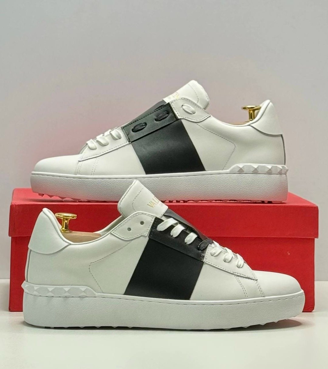 ,valentino кроссовки,кроссовки прада женские, спортивная,женские кроссовки