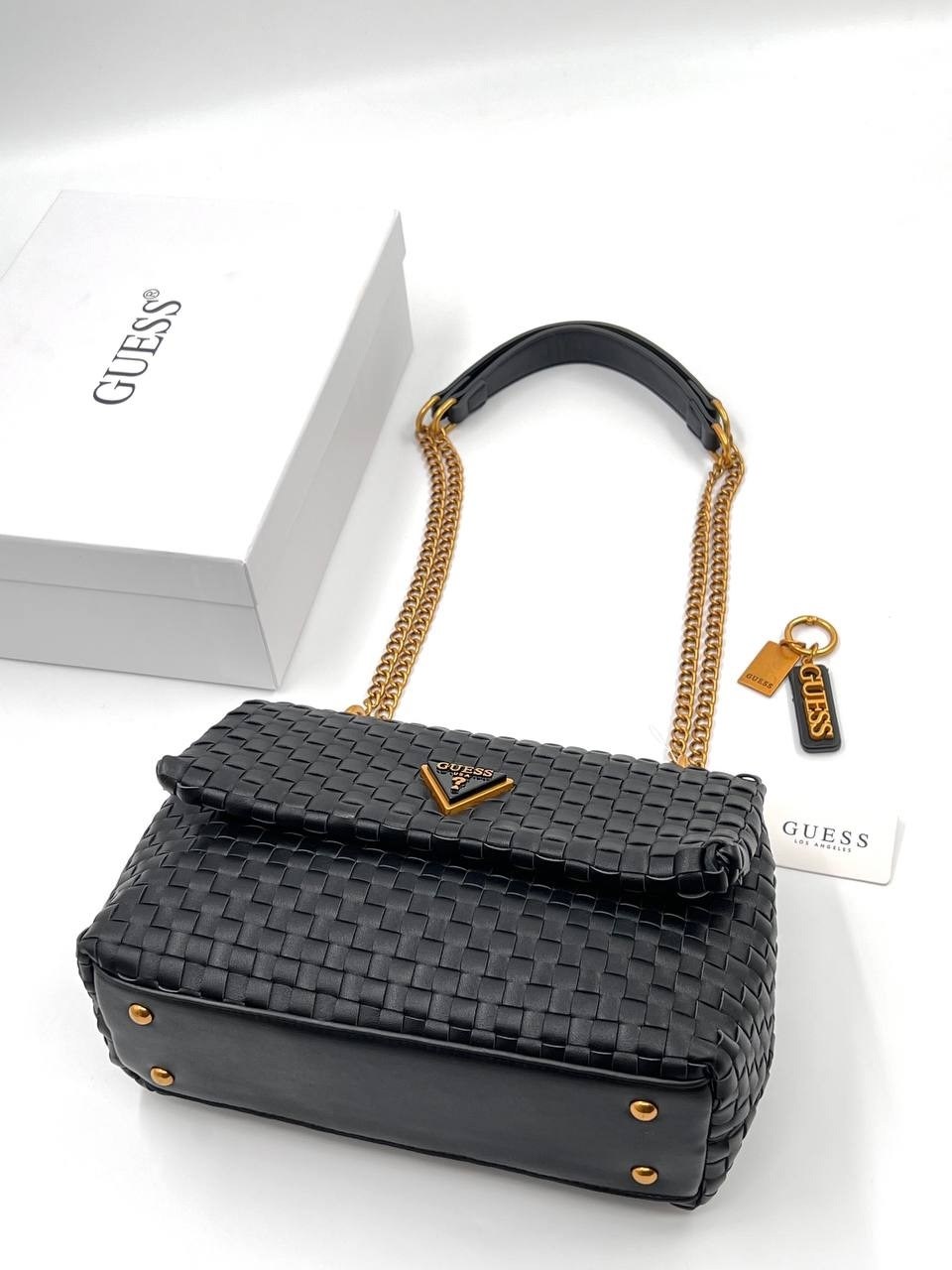 женская сумка guess,сумка guess через плечо,сумка guess,guess сумка кросс боди,сумка женская через плечо guess