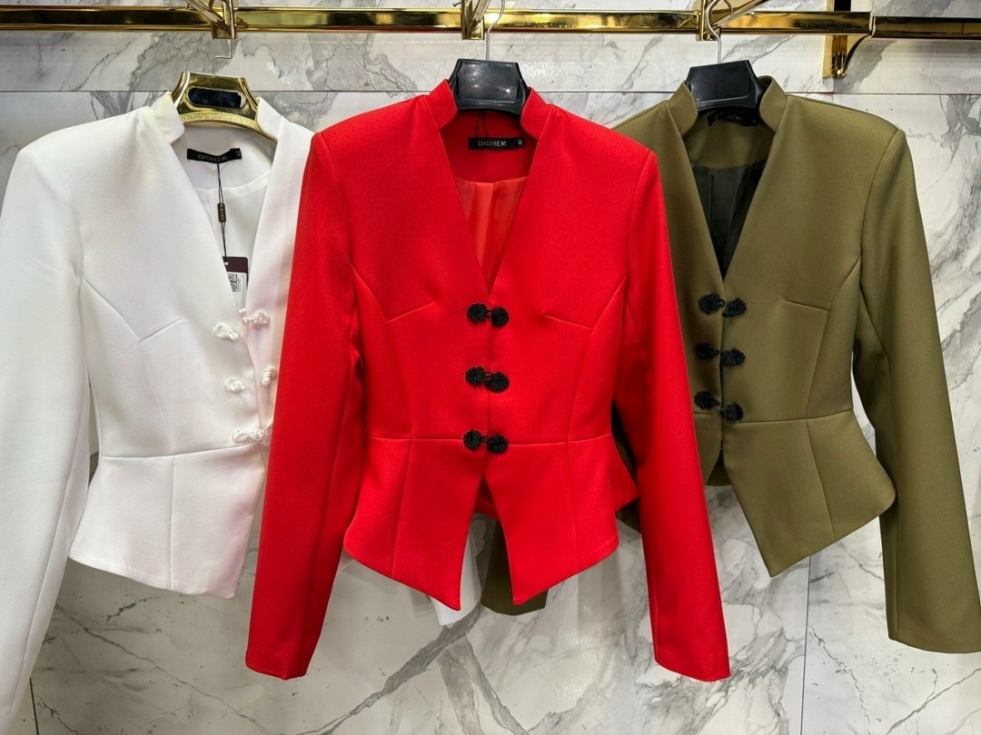 жакет,жакет милитари женский,пиджак женский,пиджак,приталенный жакет