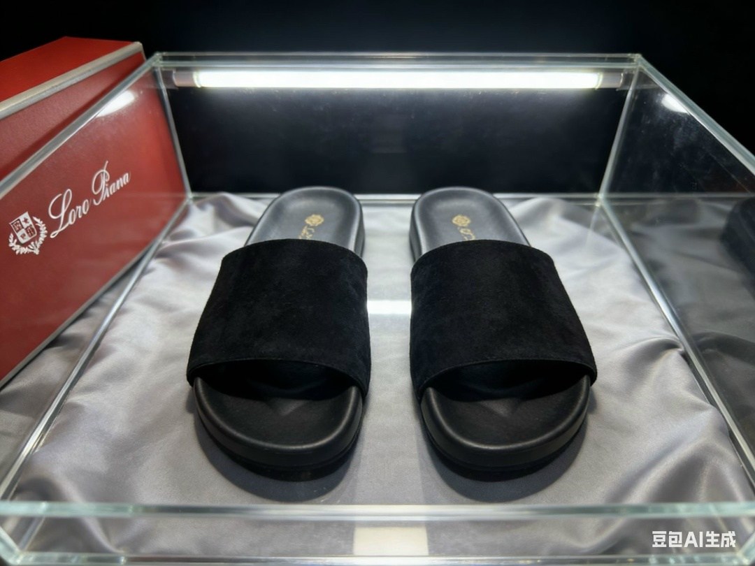 ,женские шлепанцы,модные шлепанцы,замшевые босоножки,шлепанцы мужские