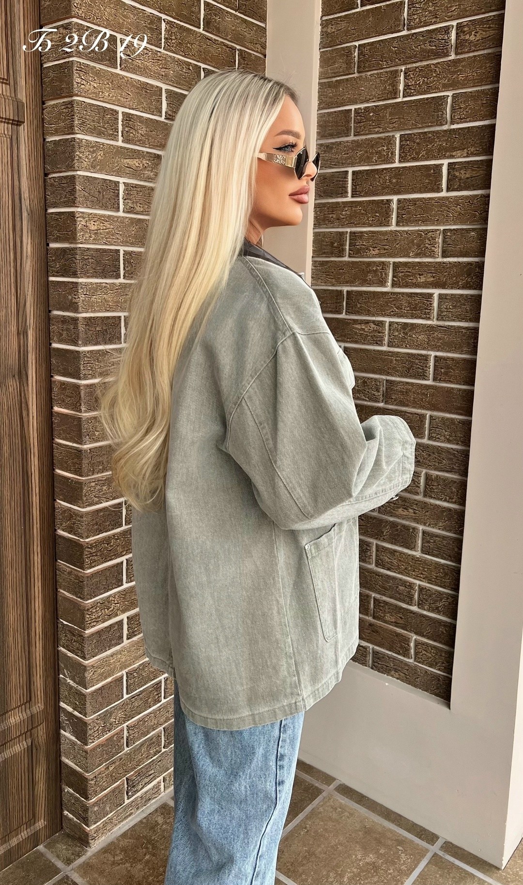 куртка джинсовая,куртка женская джинсовая,женская куртка,куртка модная,женская джинсовая рубашка