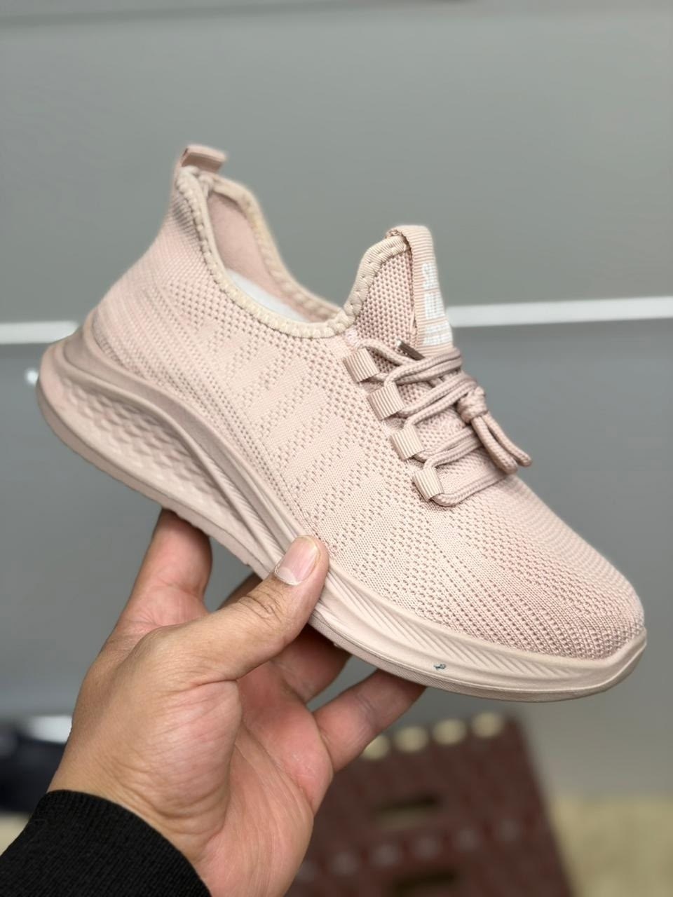 ,кроссовки женскиe,спортивная ,повседневные кроссовки,модные кроссовки