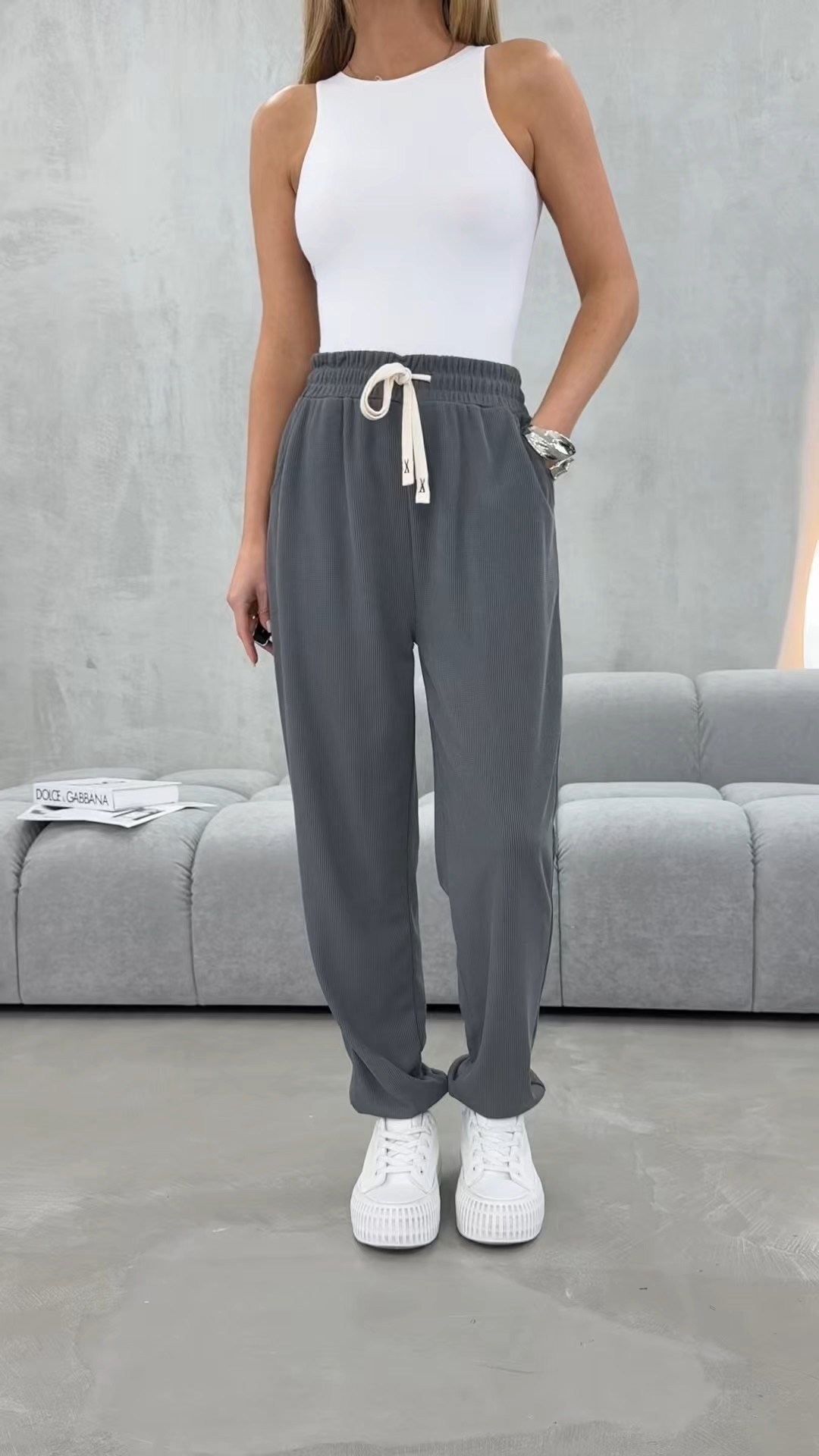 спортивные брюки,штаны джоггеры,джоггеры женские,брюки джоггеры,трикотажные брюки