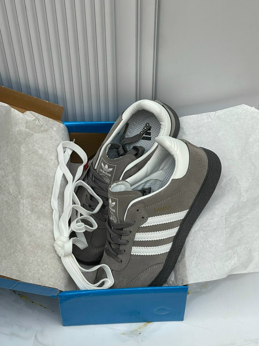 ,адидас самба кроссовки,кроссовки adidas,адидас самба c.p company,кроссовки adidas spezial