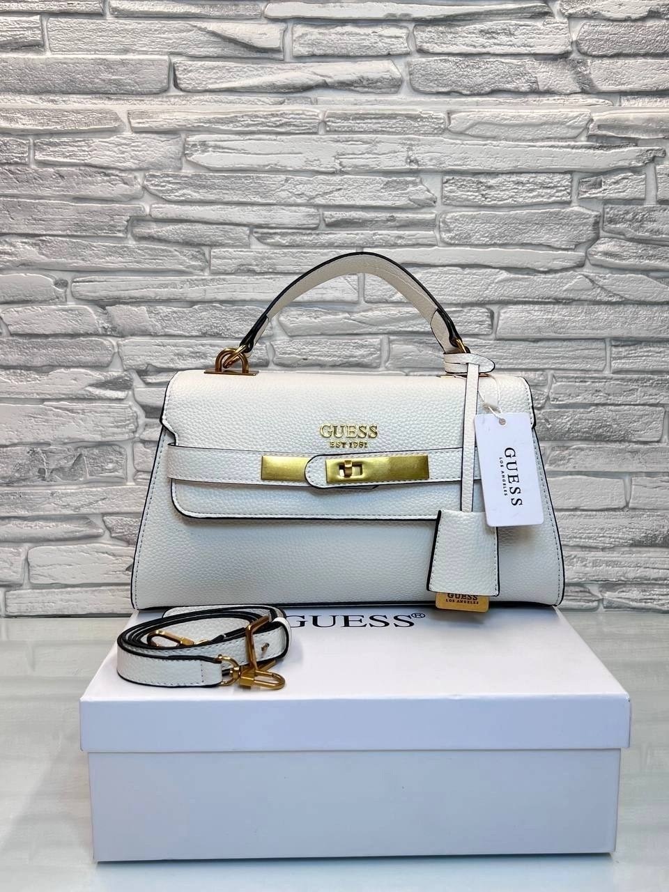 женская сумка guess,guess сумка на плечо,сумка guess,guess сумка кросс-боди,женская сумка через плечо guess