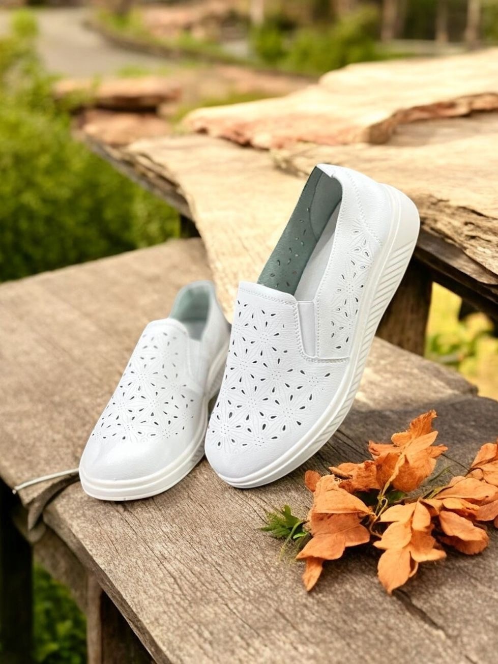 ,туфли женские белые с перфорацией,туфли женские,туфли женские белые кожаные с перфорацией,туфли с перфорацией