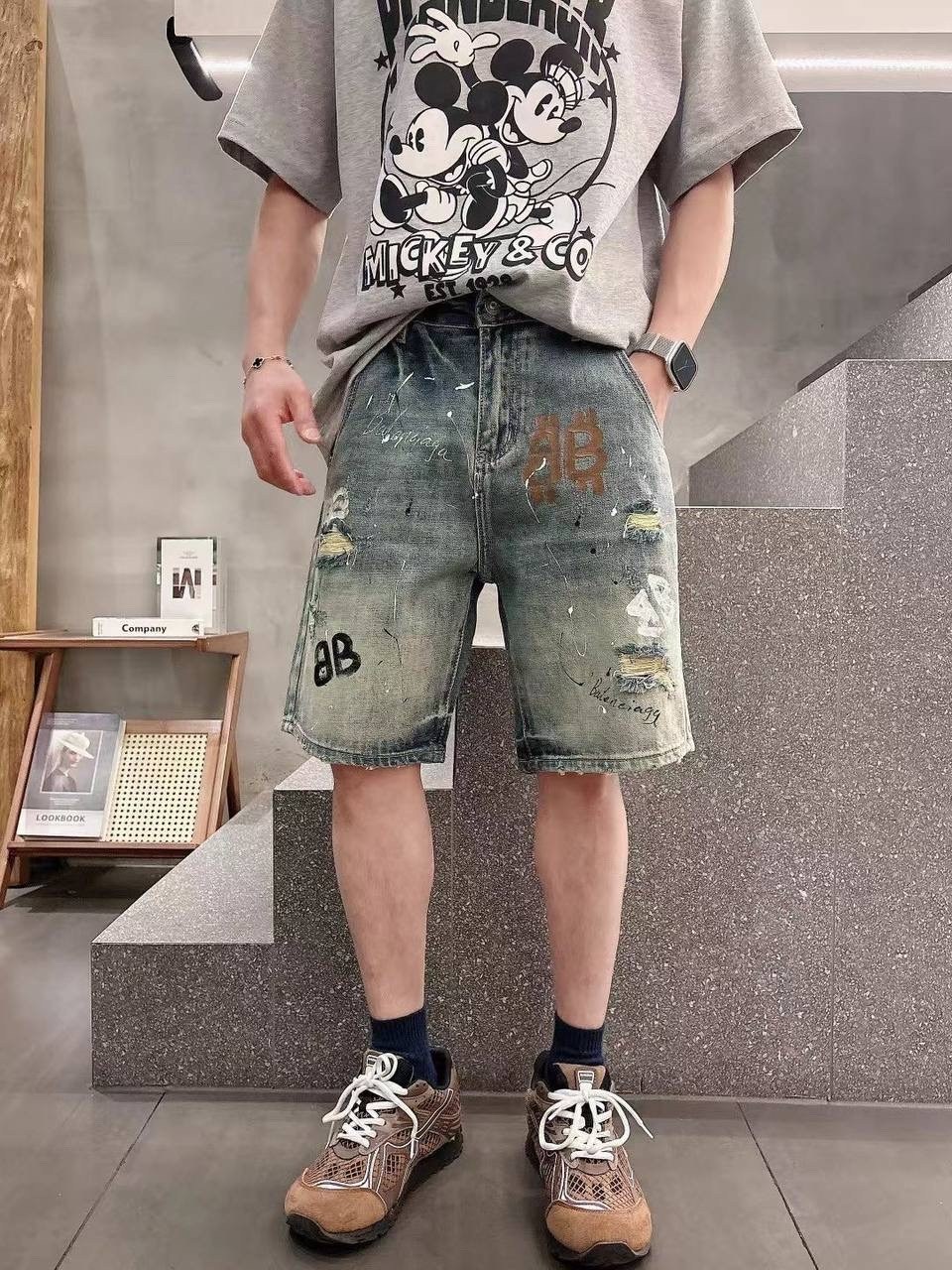 philipp plein шорты джинсовые мужские,джинсовые шорты мужские,джинсовые шорты,мужские джинсовые шорты с графическим принтом,шорты мужские