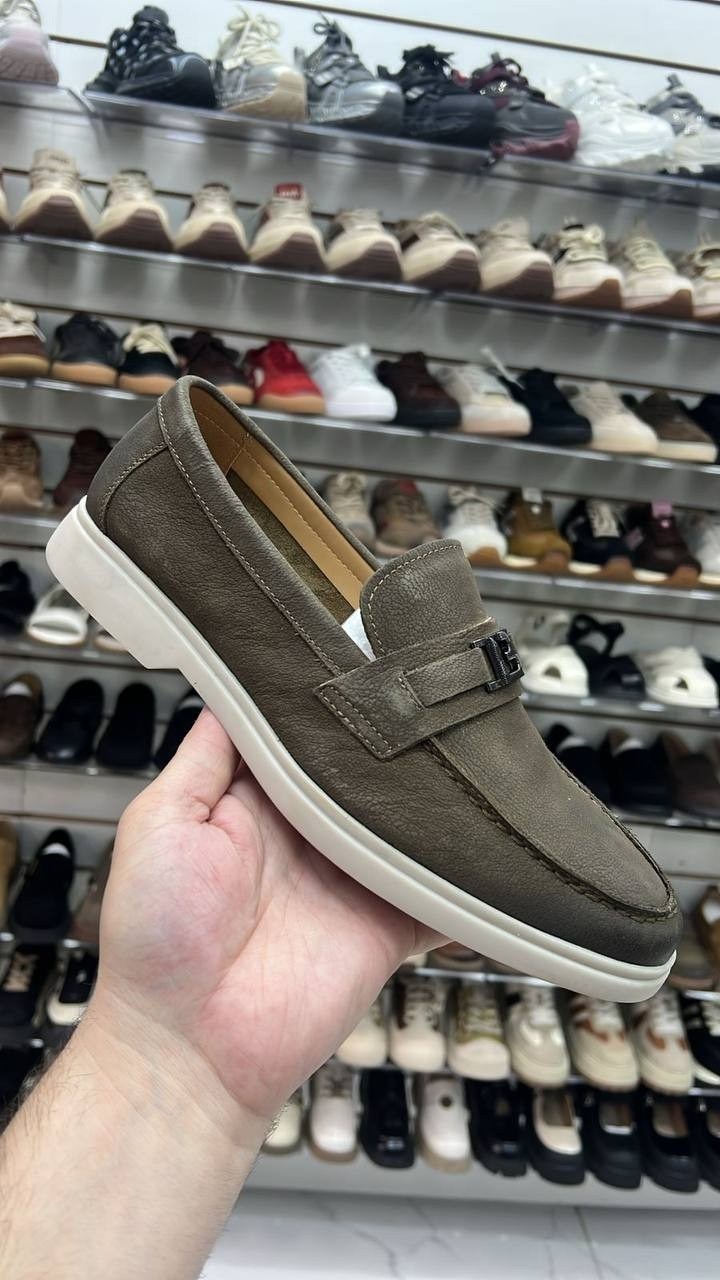 ,мужские замшевые лоферы,лоферы мужские,лоферы loro piana мужские,мужская