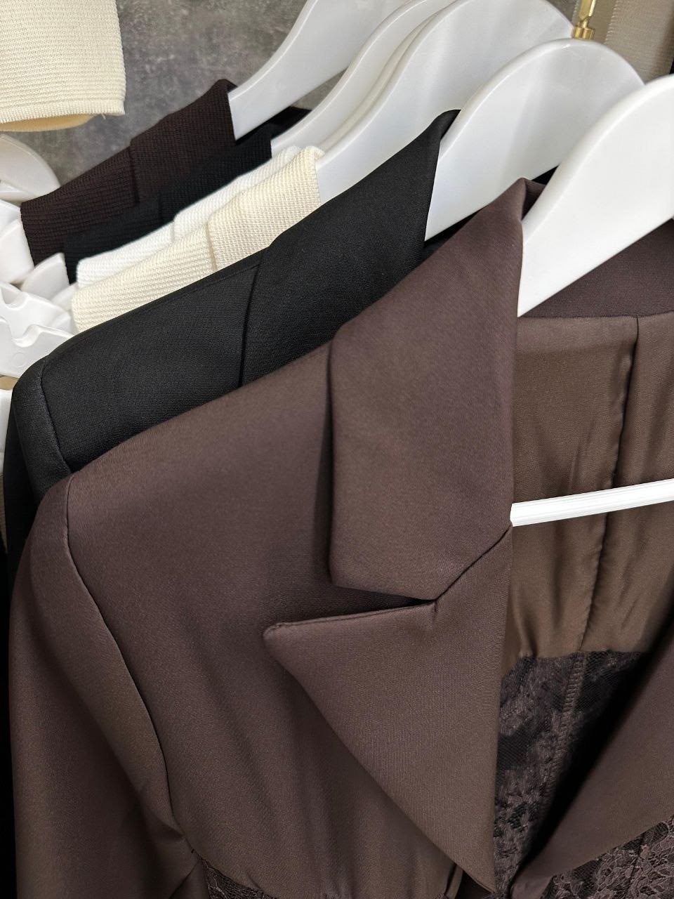 брючный костюм,костюм тройка женский,женские костюмы,жакет,костюм с брюками