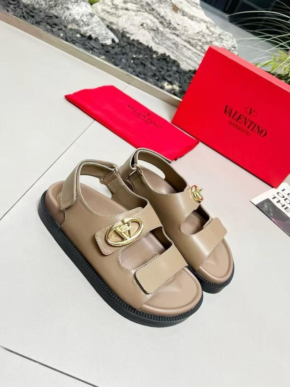 сандалии valentino,босоножки valentino,босоножки balenciaga,сандалии balenciaga,женские сандалии