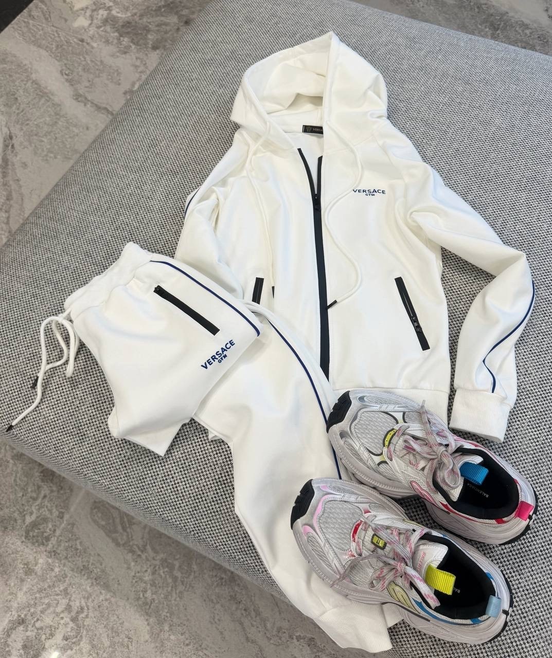 спортивный костюм женский,стильные костюмы,костюм спортивные женские костюмы,женский костюм,костюм спортивный