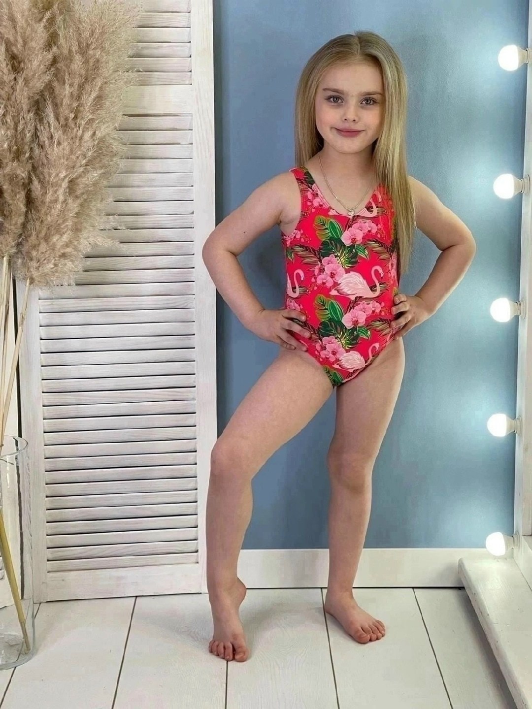 купальник слитный для девочек,купальник для детей,детский купальник,девочка в купальнике,ребенок