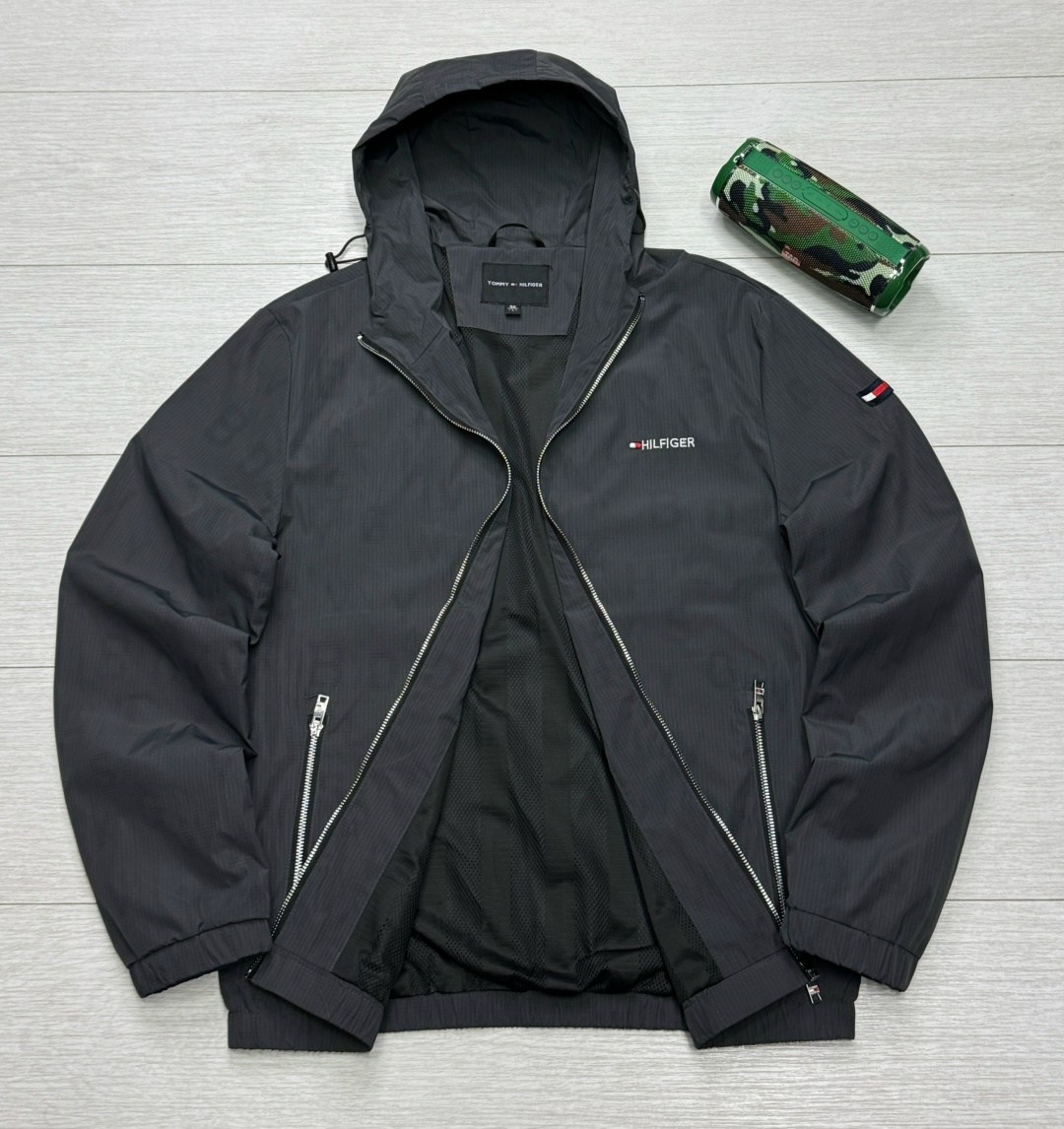 куртка tommy hilfiger мужская,куртка с капюшоном tommy hilfiger,демисезонная куртка,куртка tommy hilfiger,ветровка tommy hilfiger