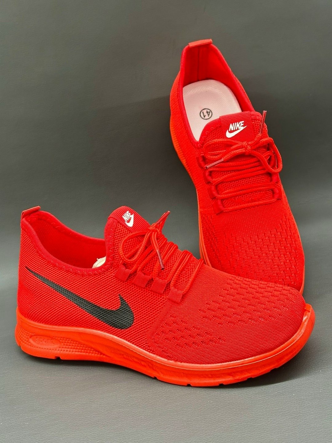 девушка,спортивные костюмы женские,белые легинсы, для фитнеса,фитнес одежда