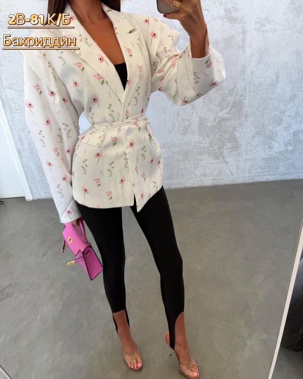 стильные костюмы,пиджак розовый,женские пиджаки,пиджак женский оверсайз,костюм с принтом