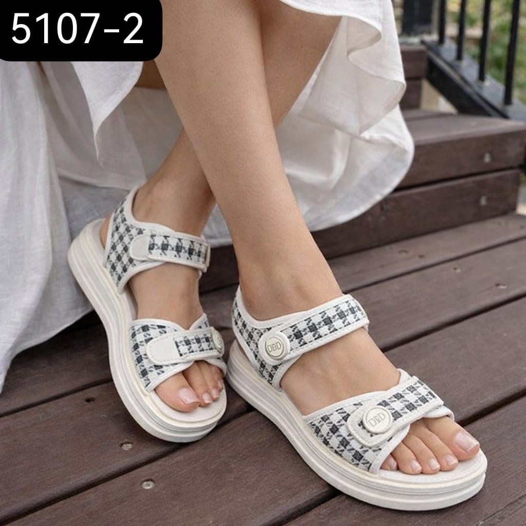 ,женские босоножки,сандалии,женские сандалии,босоножки летние