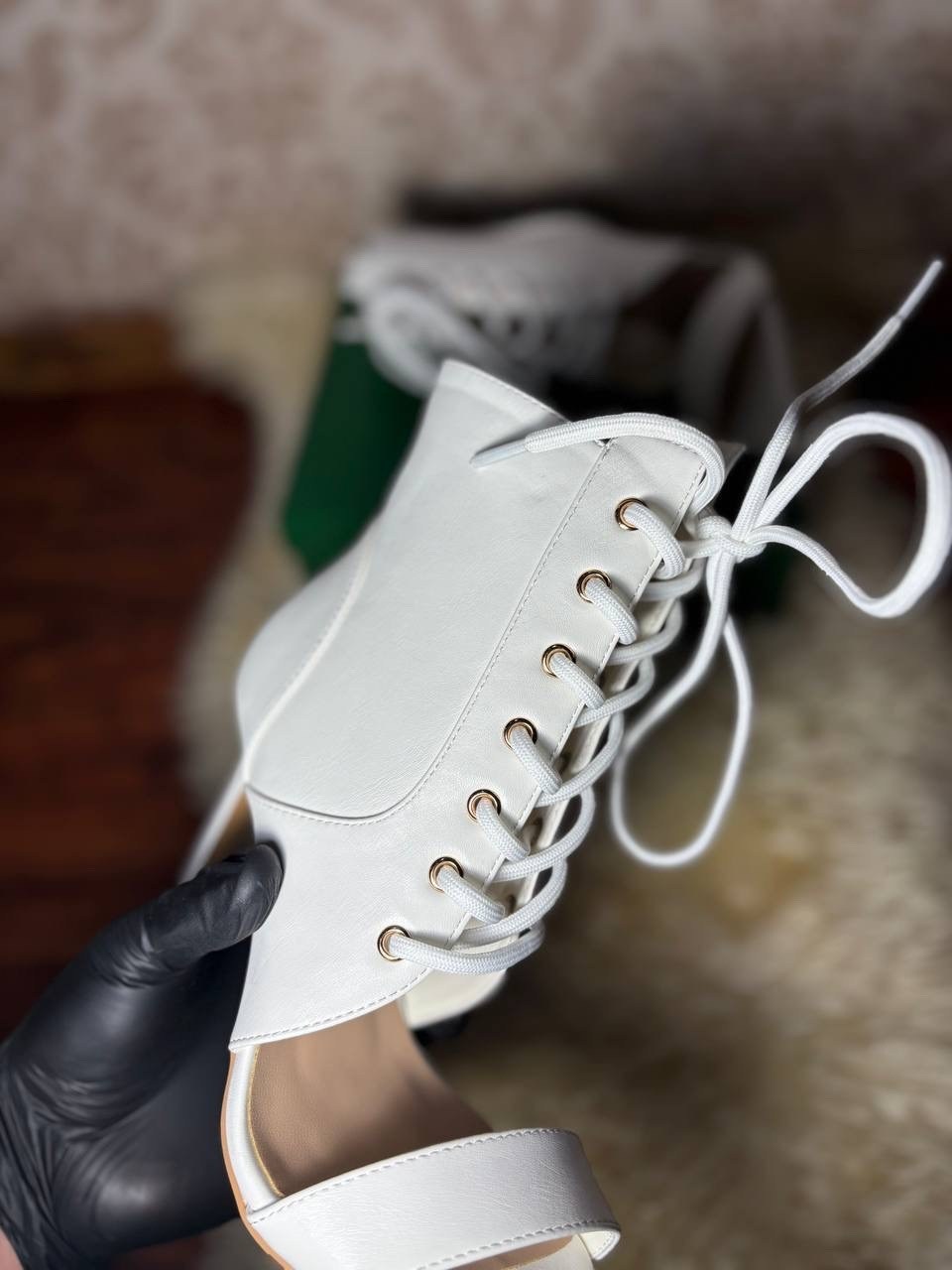 ,белые ботильоны на шнуровке,женские ботильоны на шнуровке,женская ,женские ботильоны