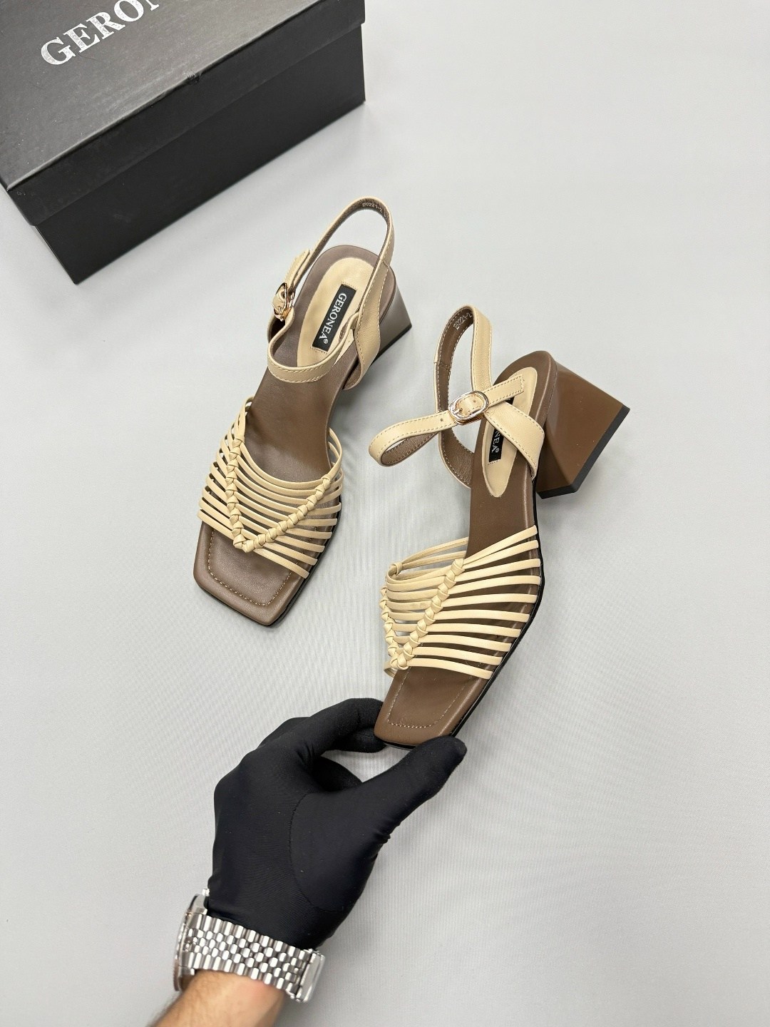 ,босоножки женские,босоножки открытые,босоножки на каблуках,босоножки черные