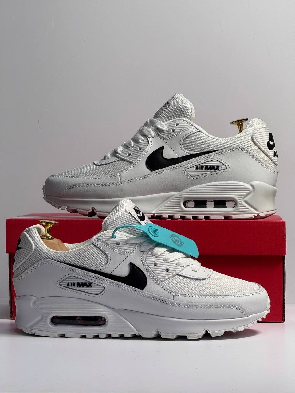 кроссовки белые nike air max 90,nike air max 90 white,кроссовки,женские повседневные кроссовки air max 90 от finish line nike,nike air max