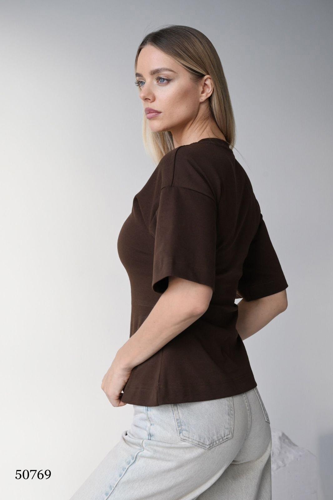 футболки женская,женская базовая футболка,женская футболка оверсайз,коричневая футболка,базовая однотонная женская футболка