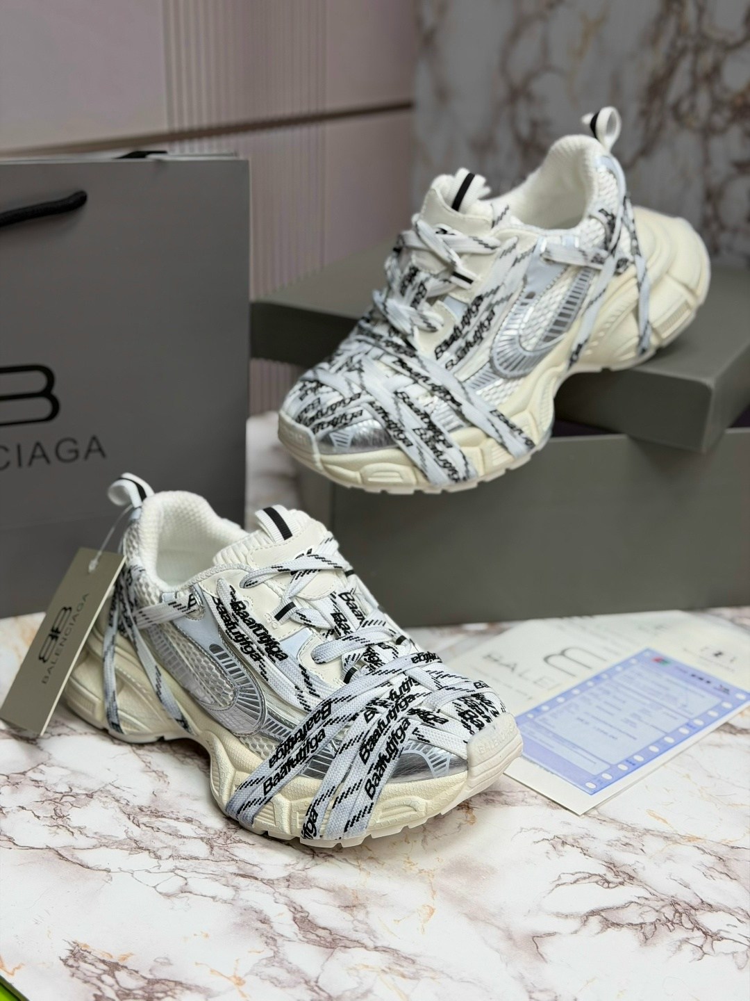 кроссовки женские balenciaga,кроссовки balenciaga,кроссовки balenciaga 3xl женские,кроссовки balenciaga 3 xl,кроссовки спортивные мужские летние balenciaga