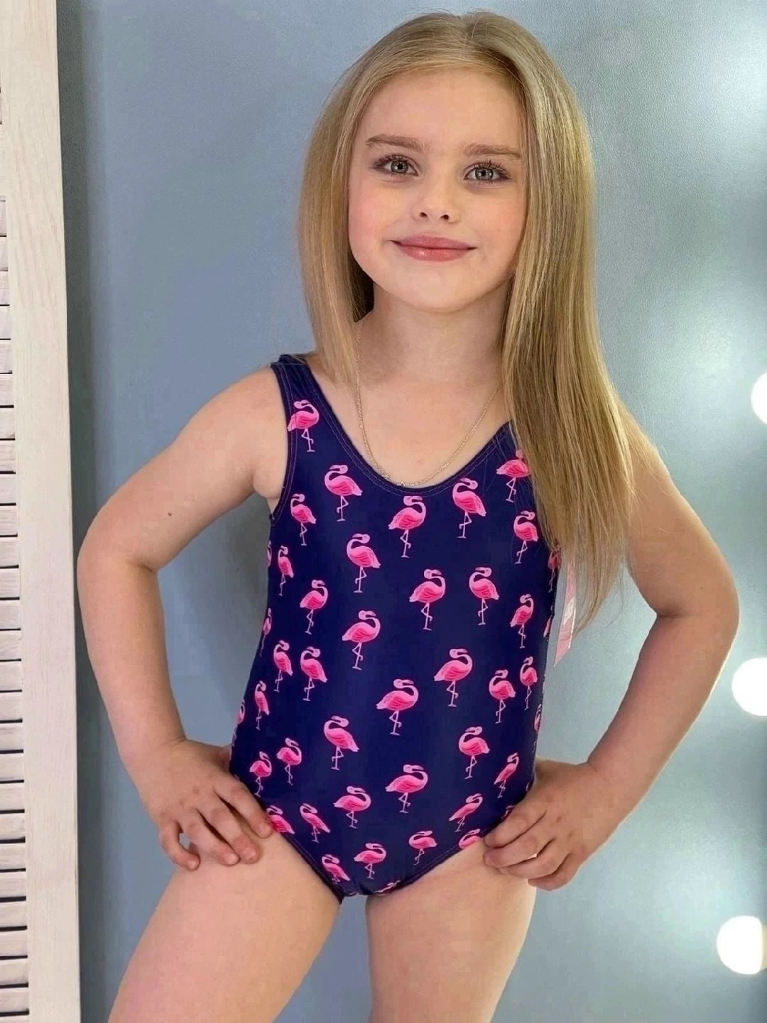 купальник слитный для девочек,купальник для детей,детский купальник,девочка в купальнике,ребенок