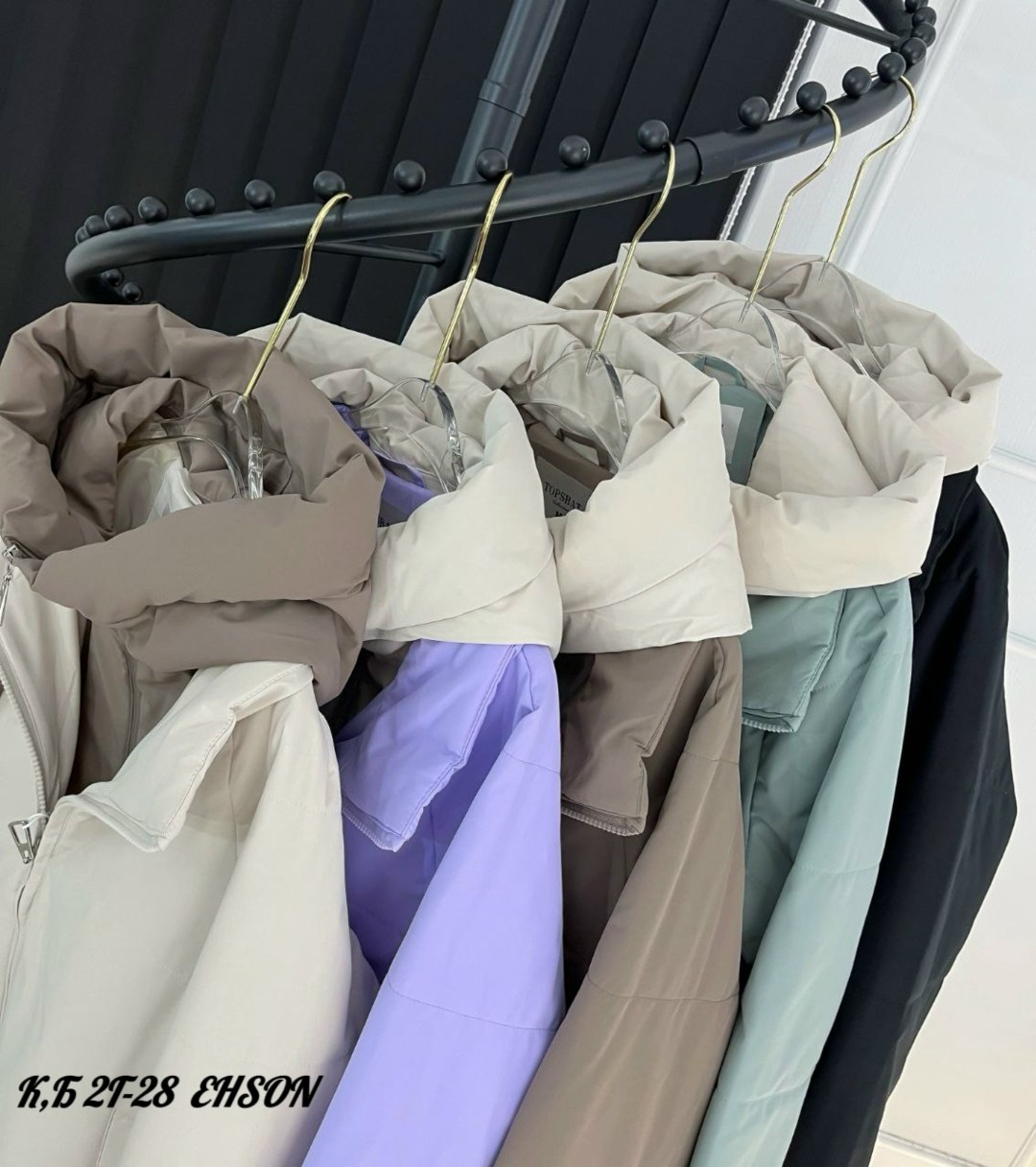 демисезонная куртка,женская куртка демисезонная,женская куртка,куртка женская двухсторонние,куртка