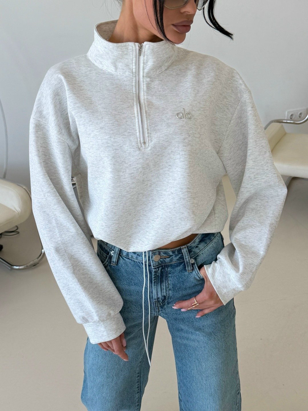 кофта женская,стильная кофта,свитшот женская,короткая кофта,толстовка укороченная на молнии