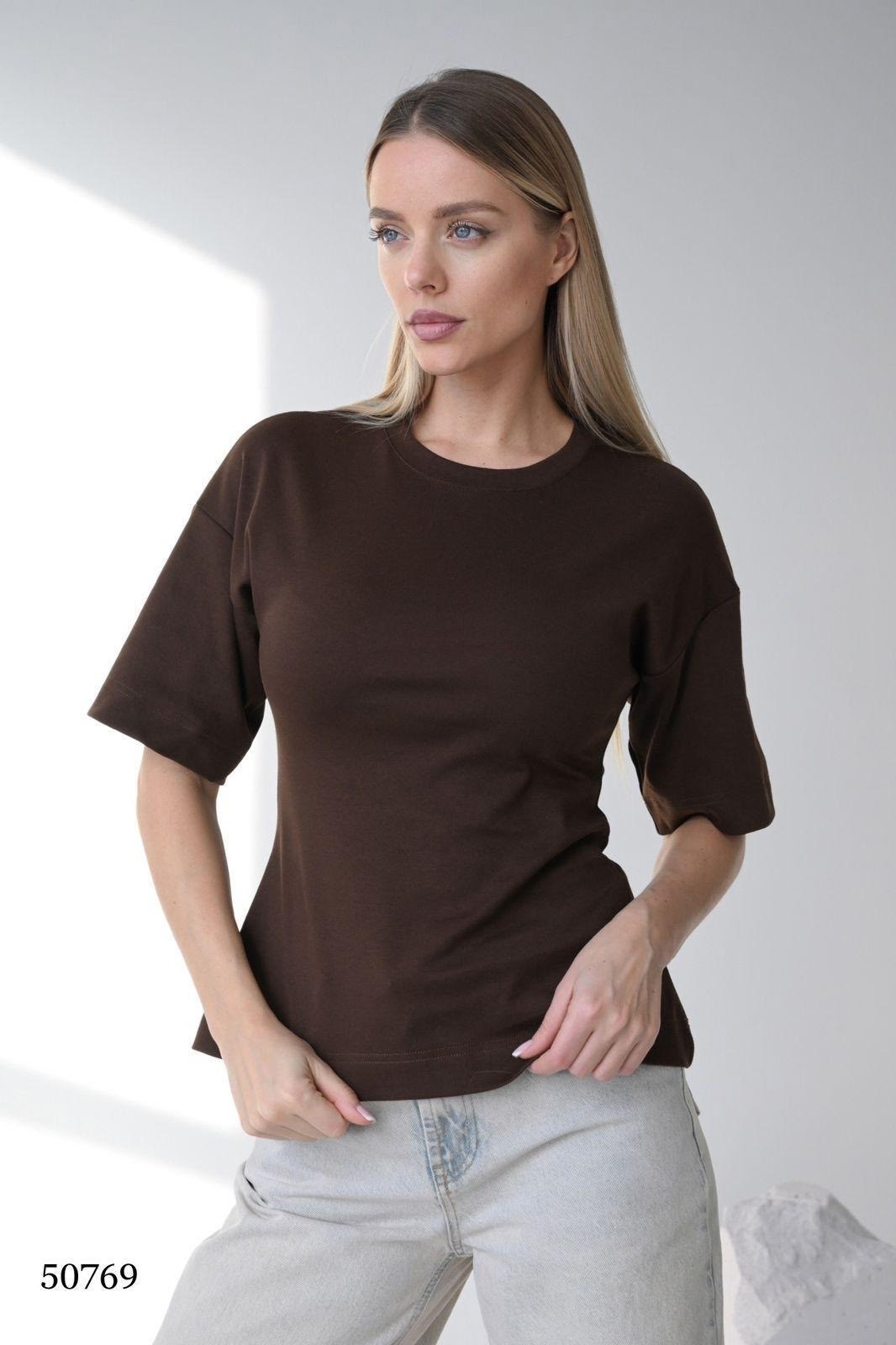 футболки женская,женская базовая футболка,женская футболка оверсайз,коричневая футболка,базовая однотонная женская футболка