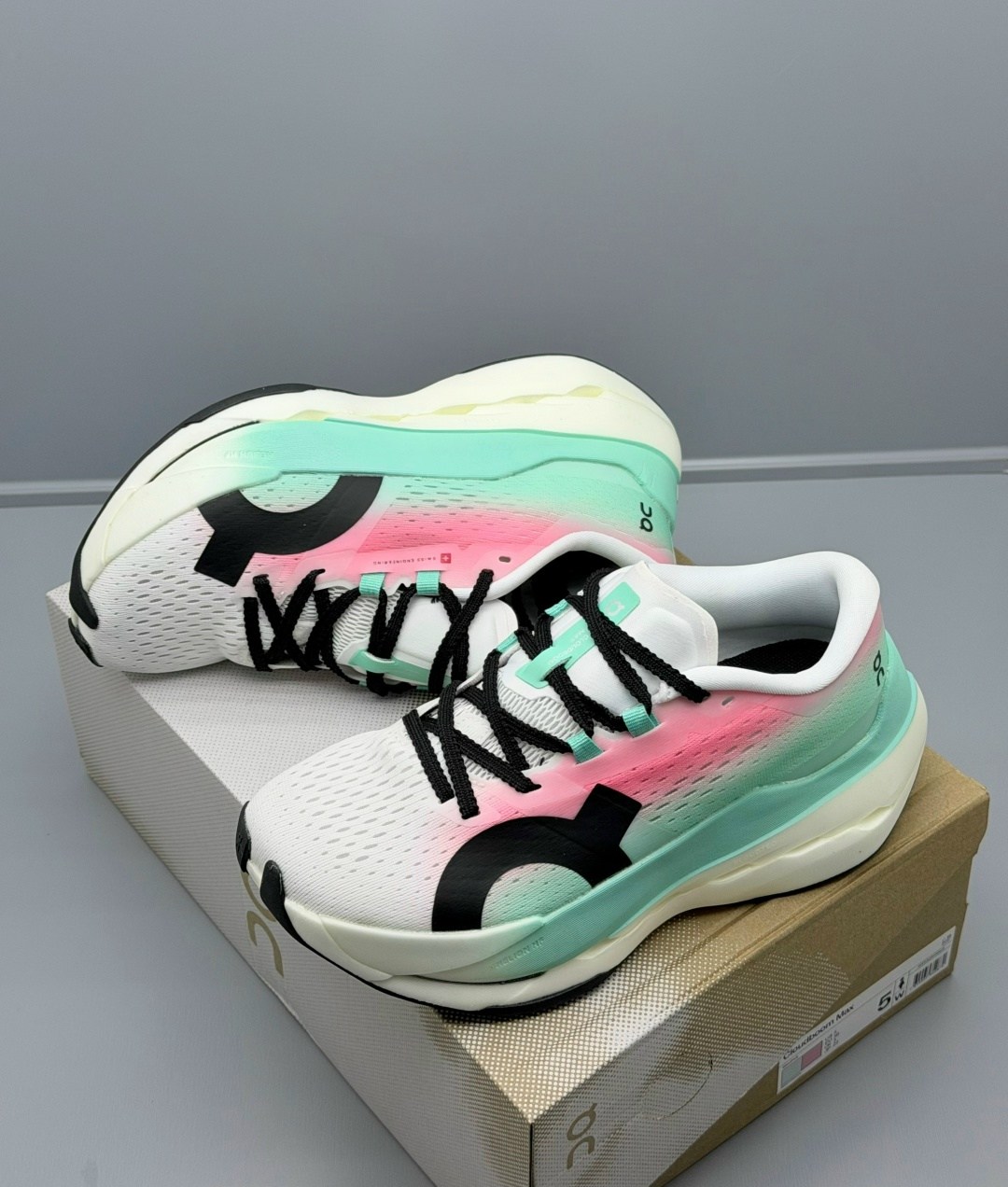 кроссовки,кроссовки беговые,женские кроссовки,спортивные кроссовки,кроссовка