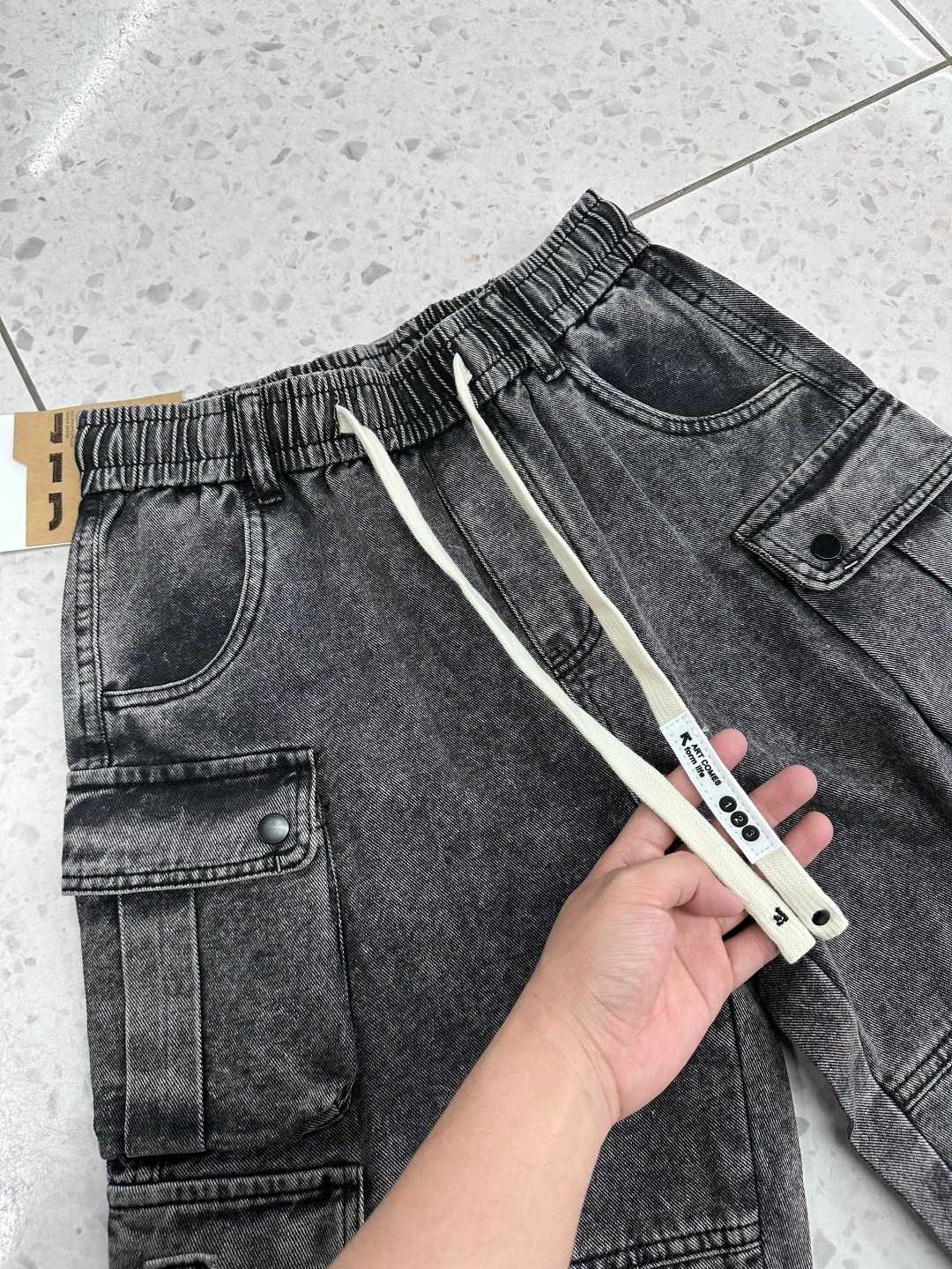 шорты мужские джинсовые с накладными карманами,шорты мужские джинсовые,джинсовые шорты карго,шорты карго мужские,шорты мужские