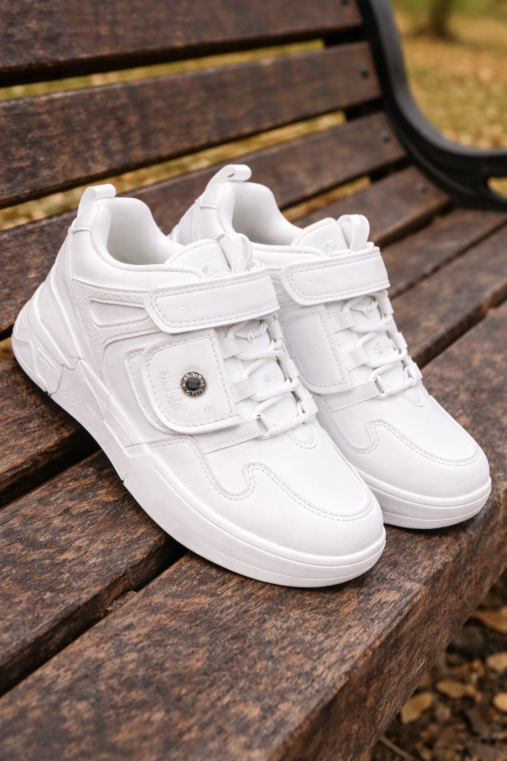 ,белые кроссовки,кроссовки мальчику,детские кроссовки,кроссовки для детей