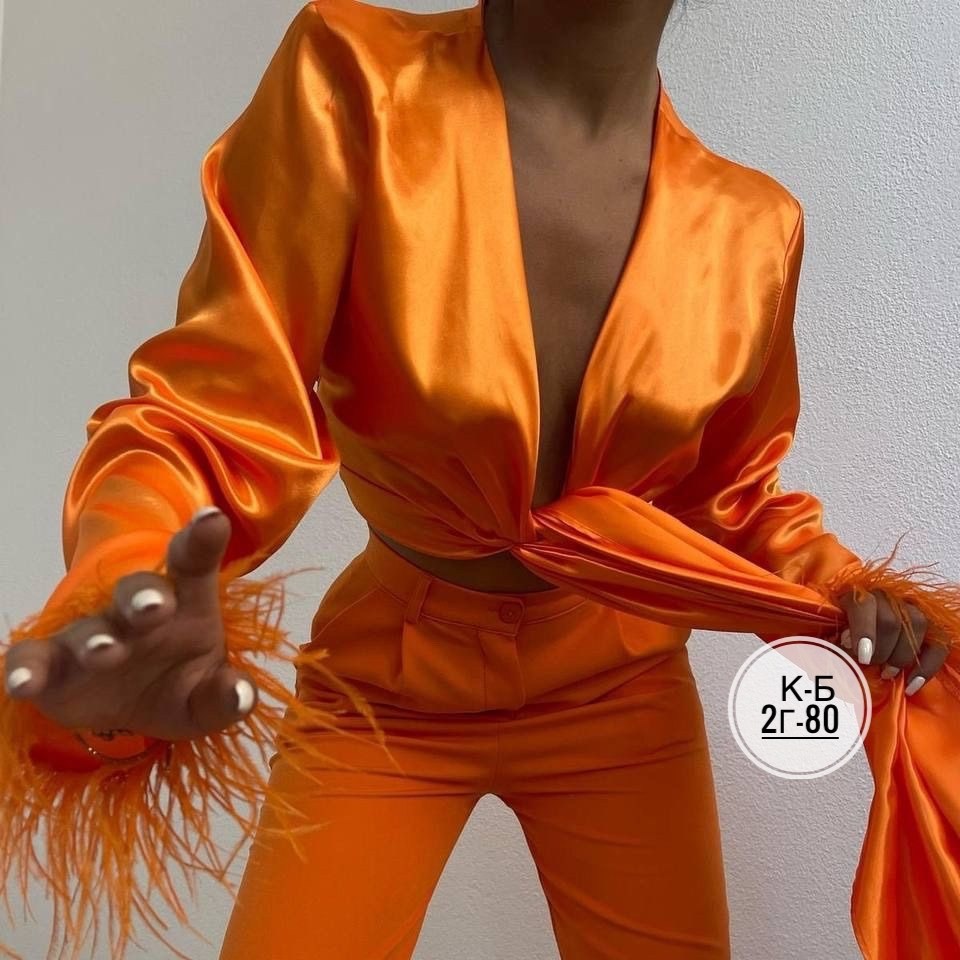 женский брючный костюм,женский костюм,брючный костюм с перьями,