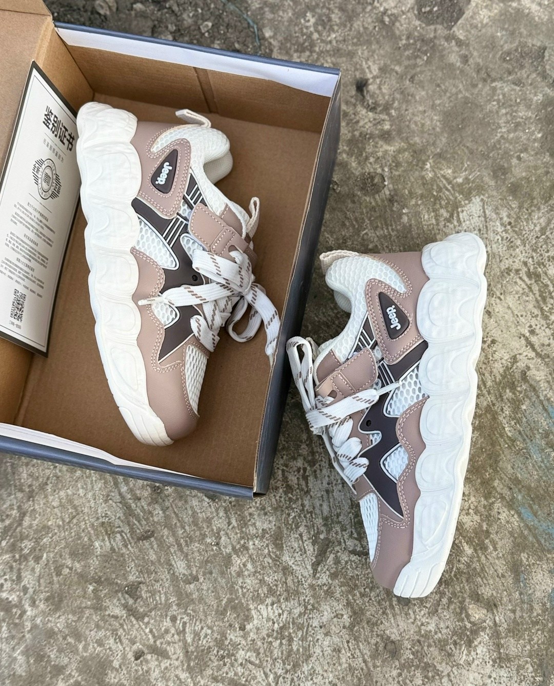 кроссовки детские,,детская спортивная  кроссовки,кроссовки мальчику,красивые универсальные детские кроссовки