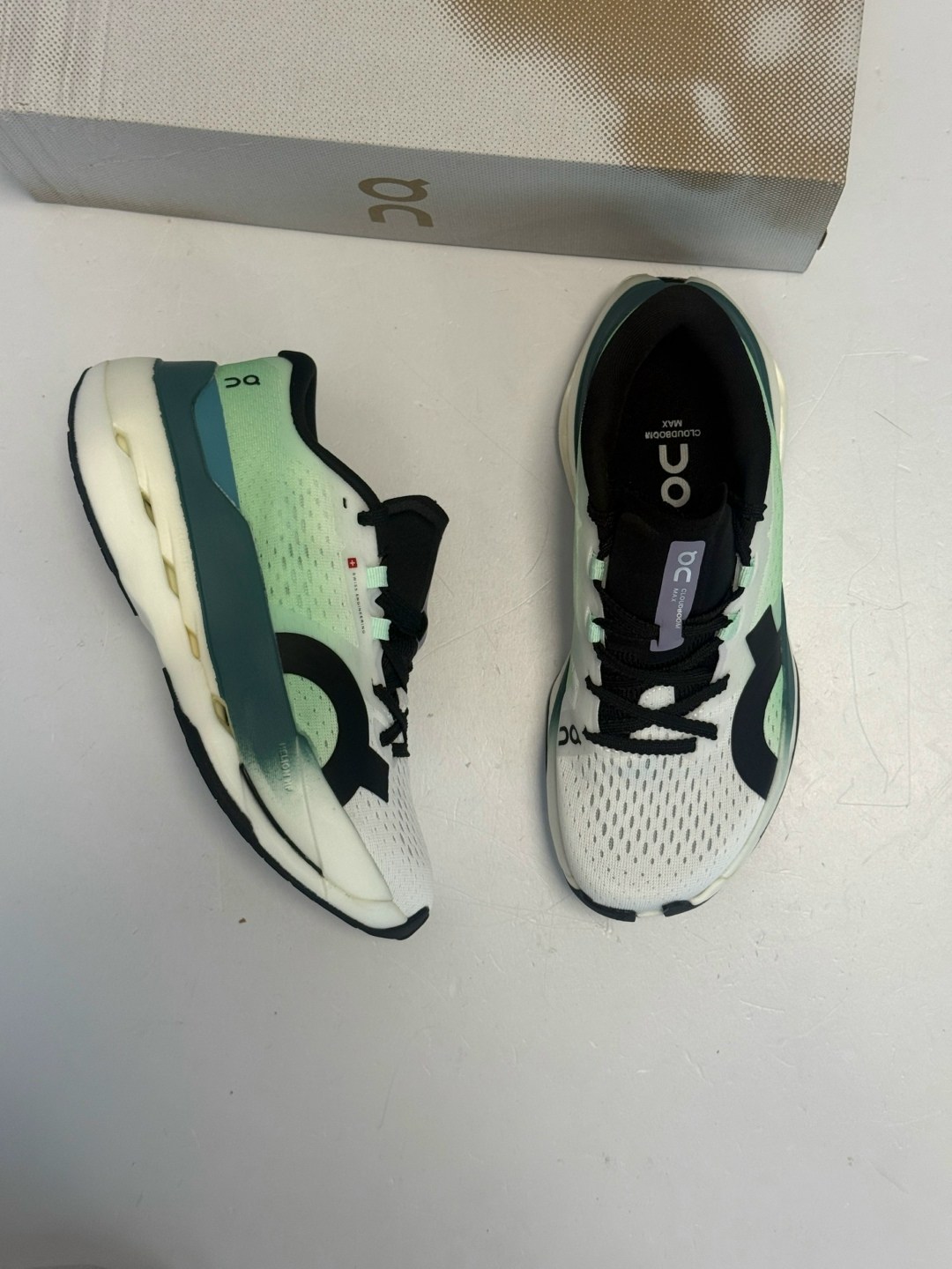 кроссовки,женские кроссовки,кроссовки для бега,кроссовка,оригинальные кроссовки