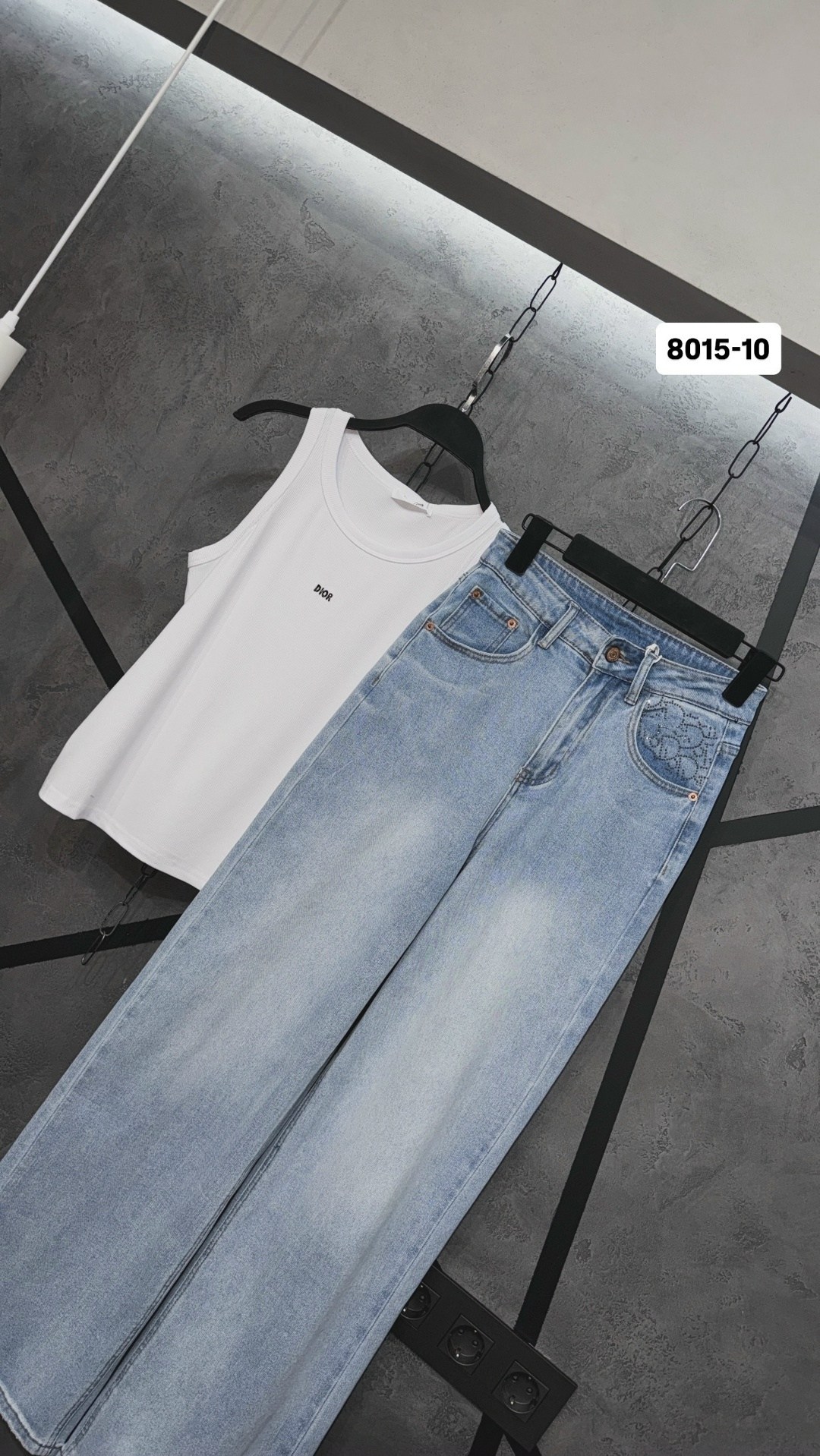 джинсы женские,модные джинсы,джинсы со стразами,джинсовые брюки,женские джинсы со стразами