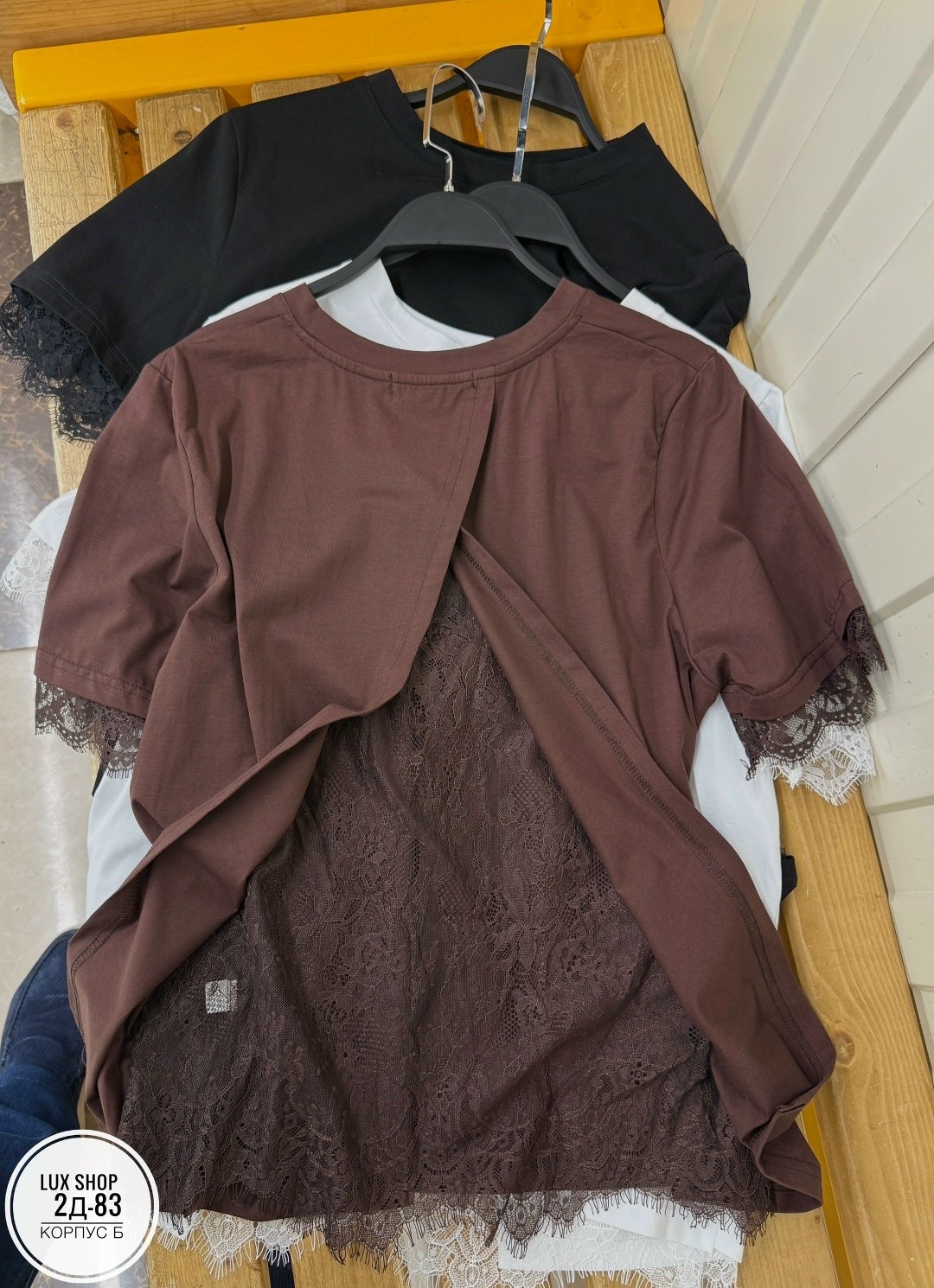 футболка с кружевами,майка с кружевами,футболки женская,кружевная футболка,футболка с кружевом женская